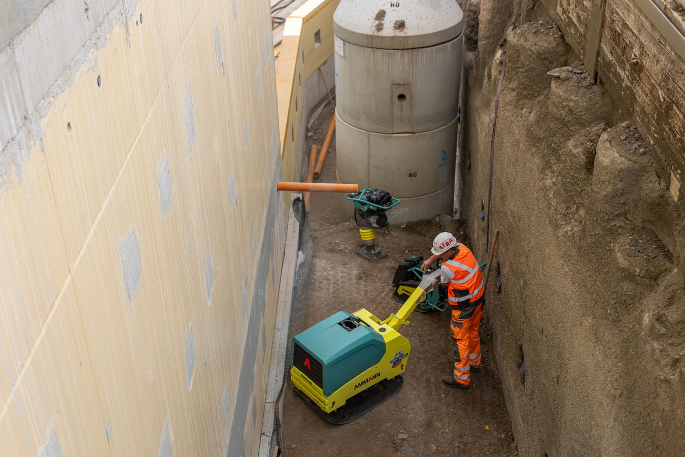 Ammann представила первую электрическую виброплиту eAPH 70/95 — нулевые выбросы, максимум надёжности